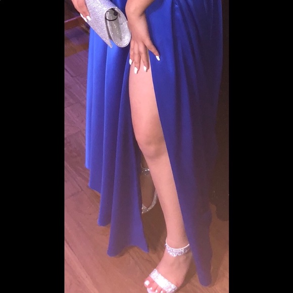 Prom dress - Picture 2 of 2